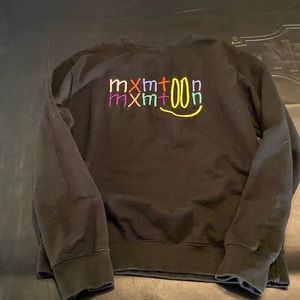 Cute graphic crewneck